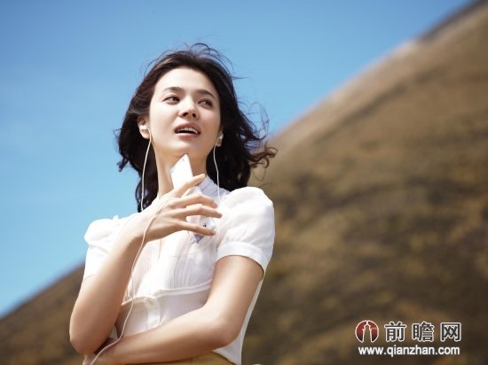 复旦校花不雅照PK年度清纯氧气<em>美女</em> 比<em>胸大</em>o
