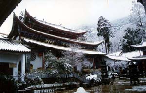 鸡足山祝圣寺雪景